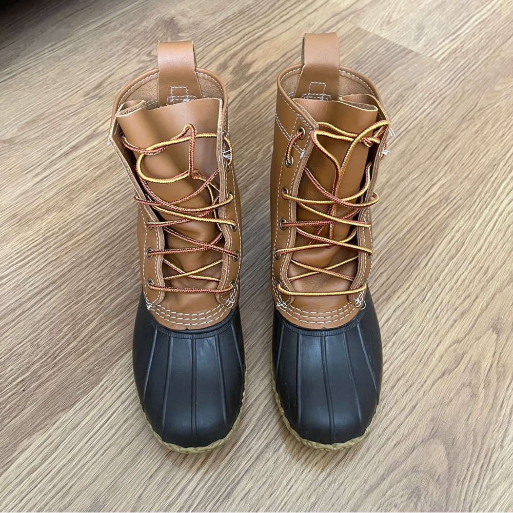 WORN ONCE L.L. Bean Tan/Brown 8in Thinsulate
Bean Boots, Women's